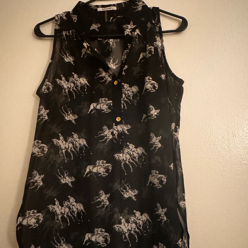 Sleeveless Black Printed Blouse - Lightweight Women's Top